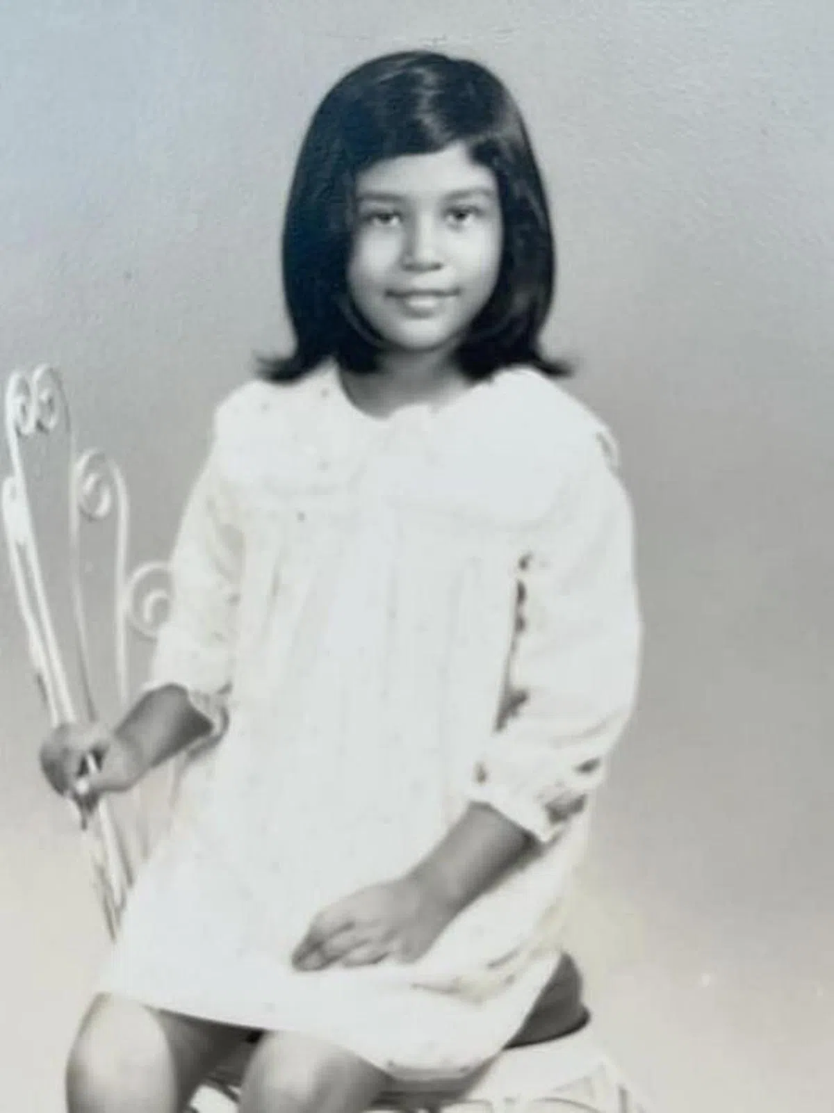 幼时的英兰妮（取自面簿）