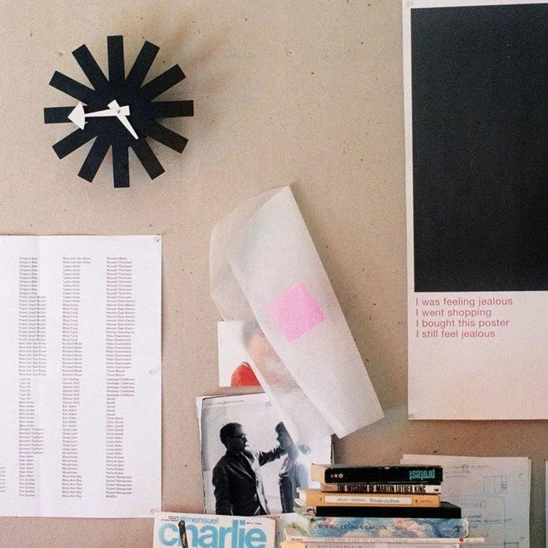 George Nelson的极星挂钟，是一款极具标志性的宣言式家装配饰。（互联网）