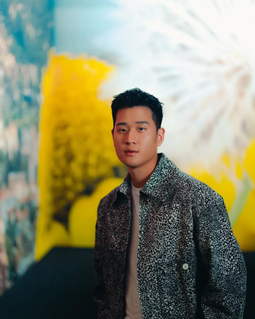 周兴哲在本地00后中知名度颇高，不少年轻人最爱听他的代表作《你好不好》。（取自艺人IG）