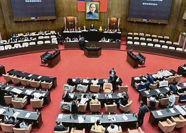 新闻配图