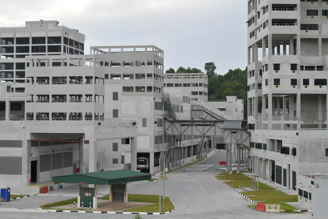 军训城第一阶段军训区涵盖超过60栋建筑，包括高楼和低层住宅，以及交通设施。（国防部提供）