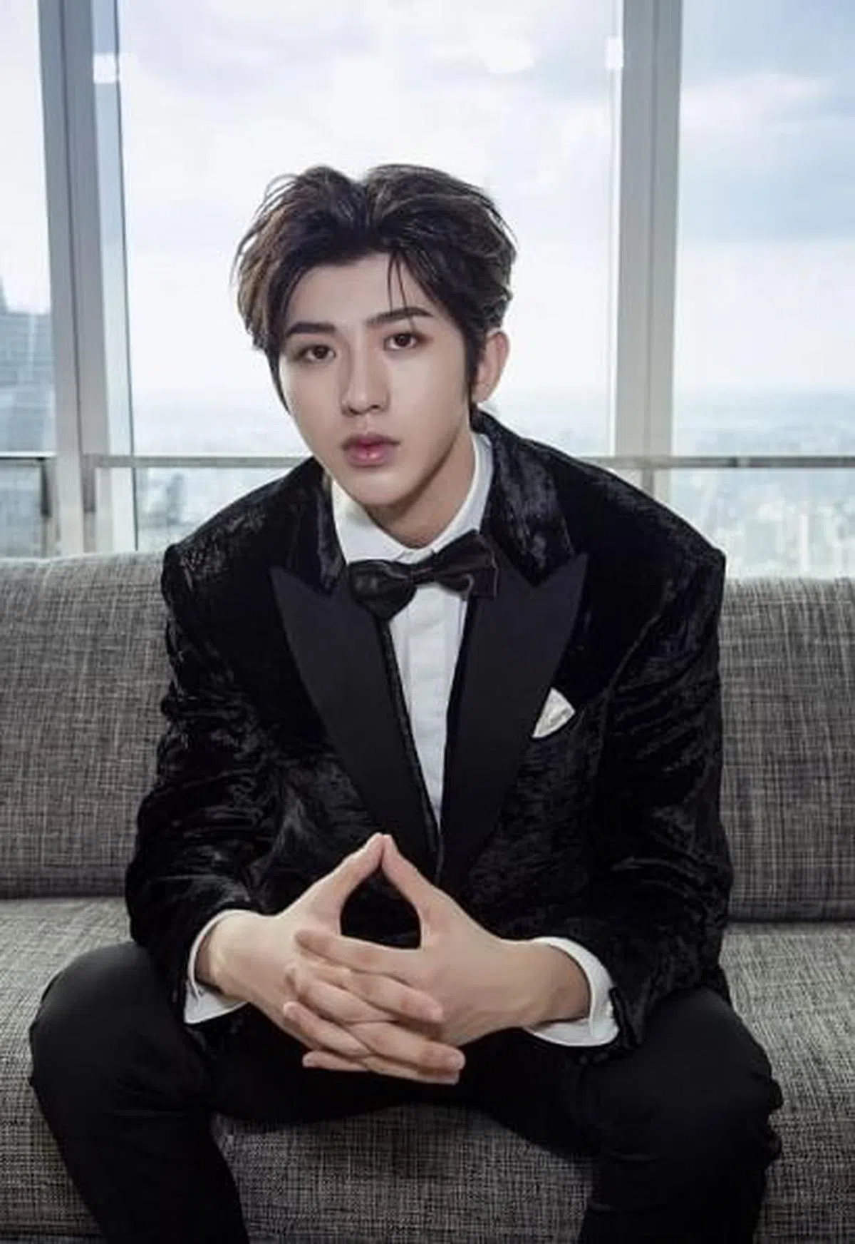 蔡徐坤因合约纠纷与经纪公司告上法庭，最后胜诉。（蔡徐坤微博）