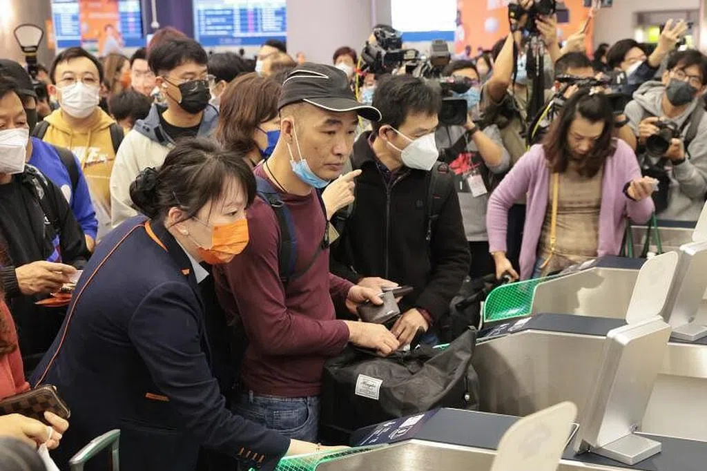 广深港高铁香港段停驶三年后重开