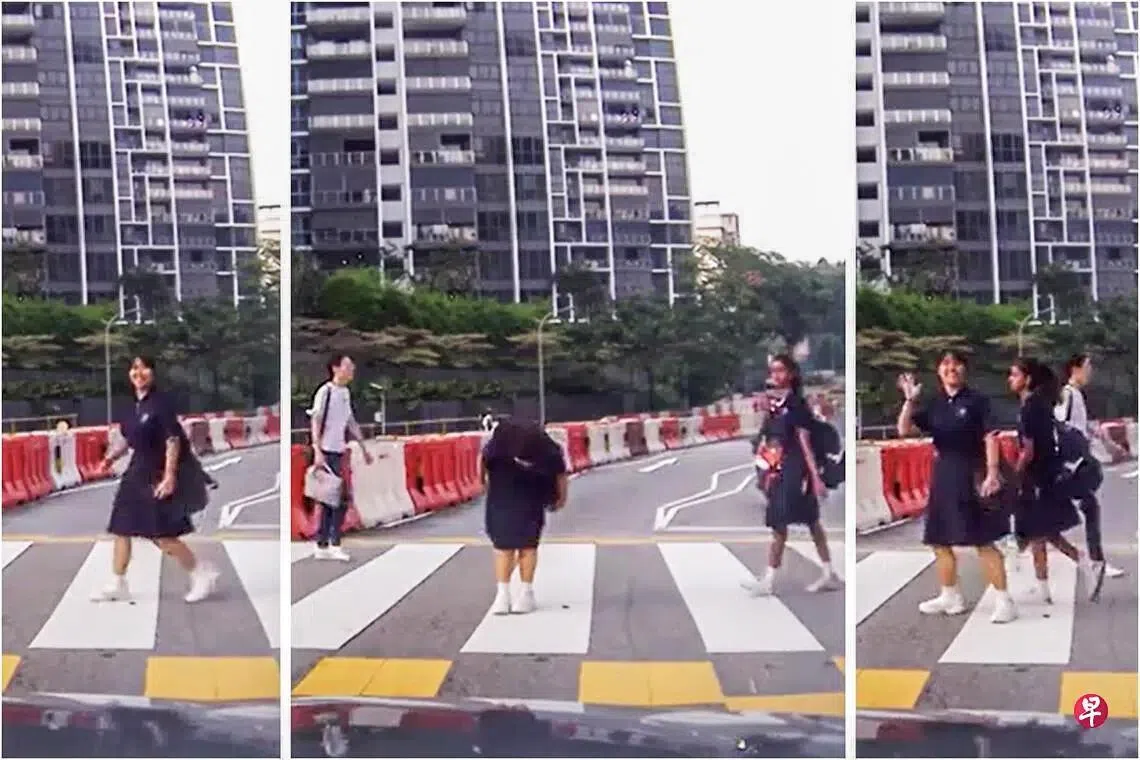 刘可萱指出，她每天早上走路上学途中，都会向停车让行人过马路的车主行礼致意。行人多时，她会鞠躬；人较少时，她则只是挥手致谢，以免耽误太多时间。（取自Reddit）