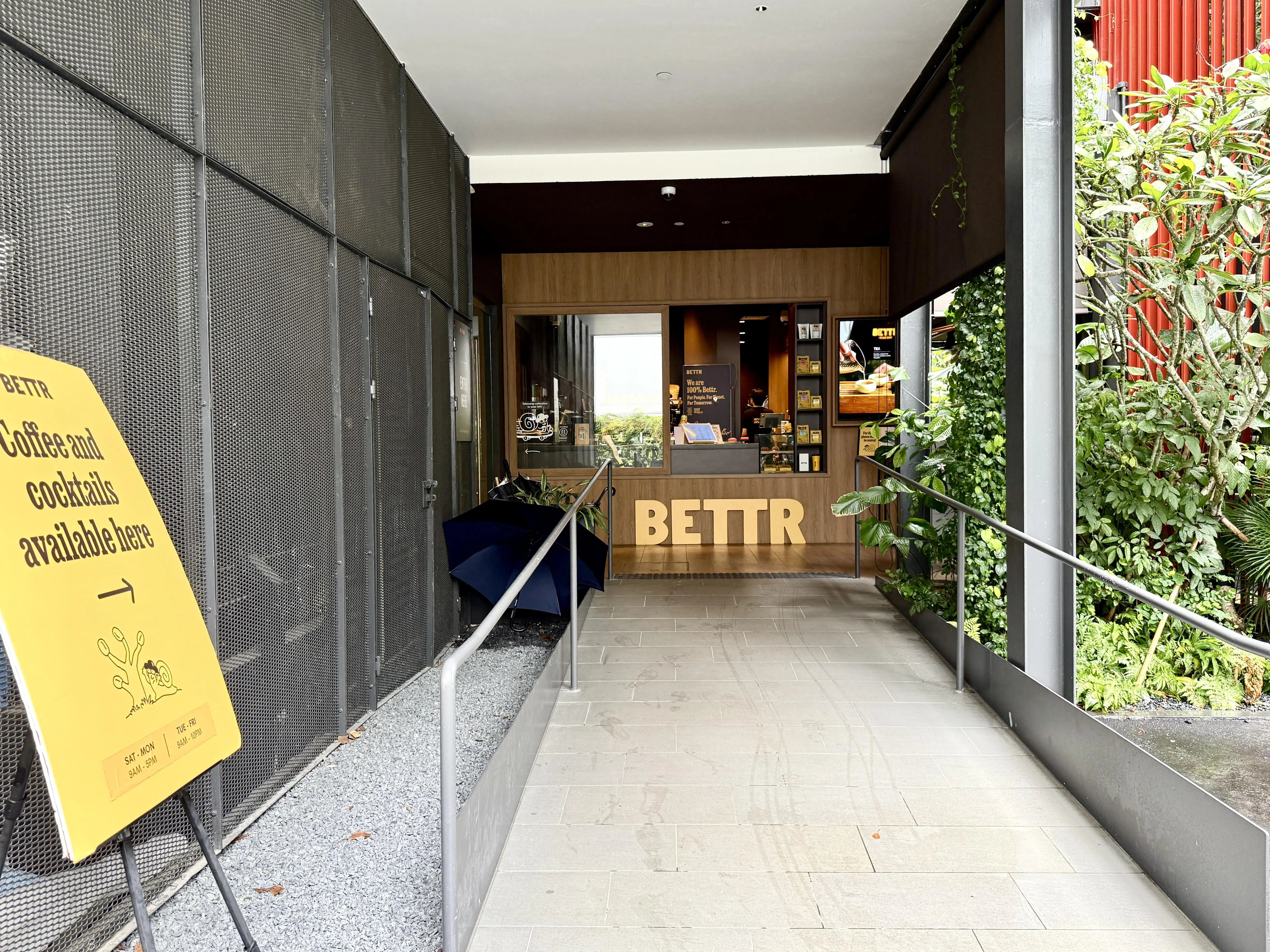 本地咖啡学院Bettr Barista旗下首家可堂食咖啡馆，坐落在前选举局办事处变身而成的非营利组织共享工作空间The Foundry。（陈映蓁摄）