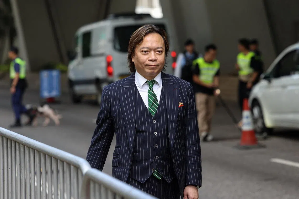 原审被判无罪的刘伟聪星期一（7月14日）上午9时15分抵达西九龙裁判法院。（路透社）