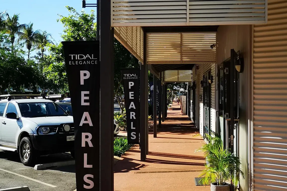 Dampier Terrace聚集了许多珍珠商店。（黄匡宁摄）