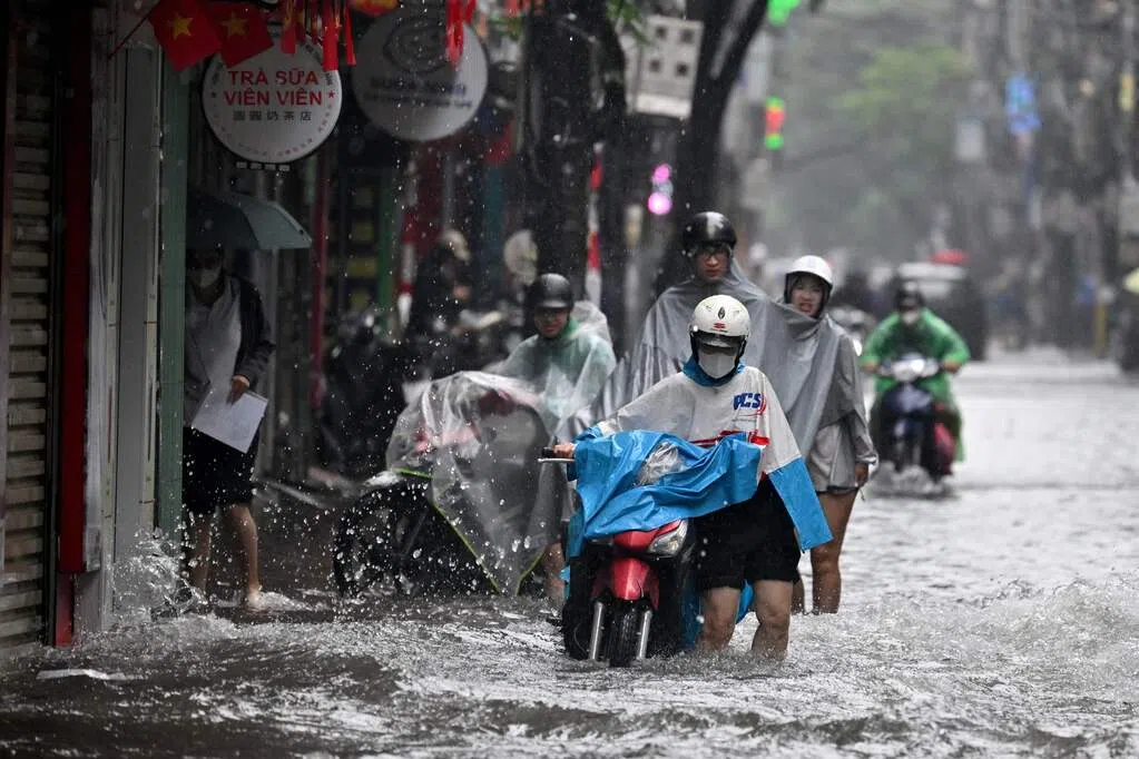 越南北部暴雨成灾 三人死逾1万6000房屋被淹