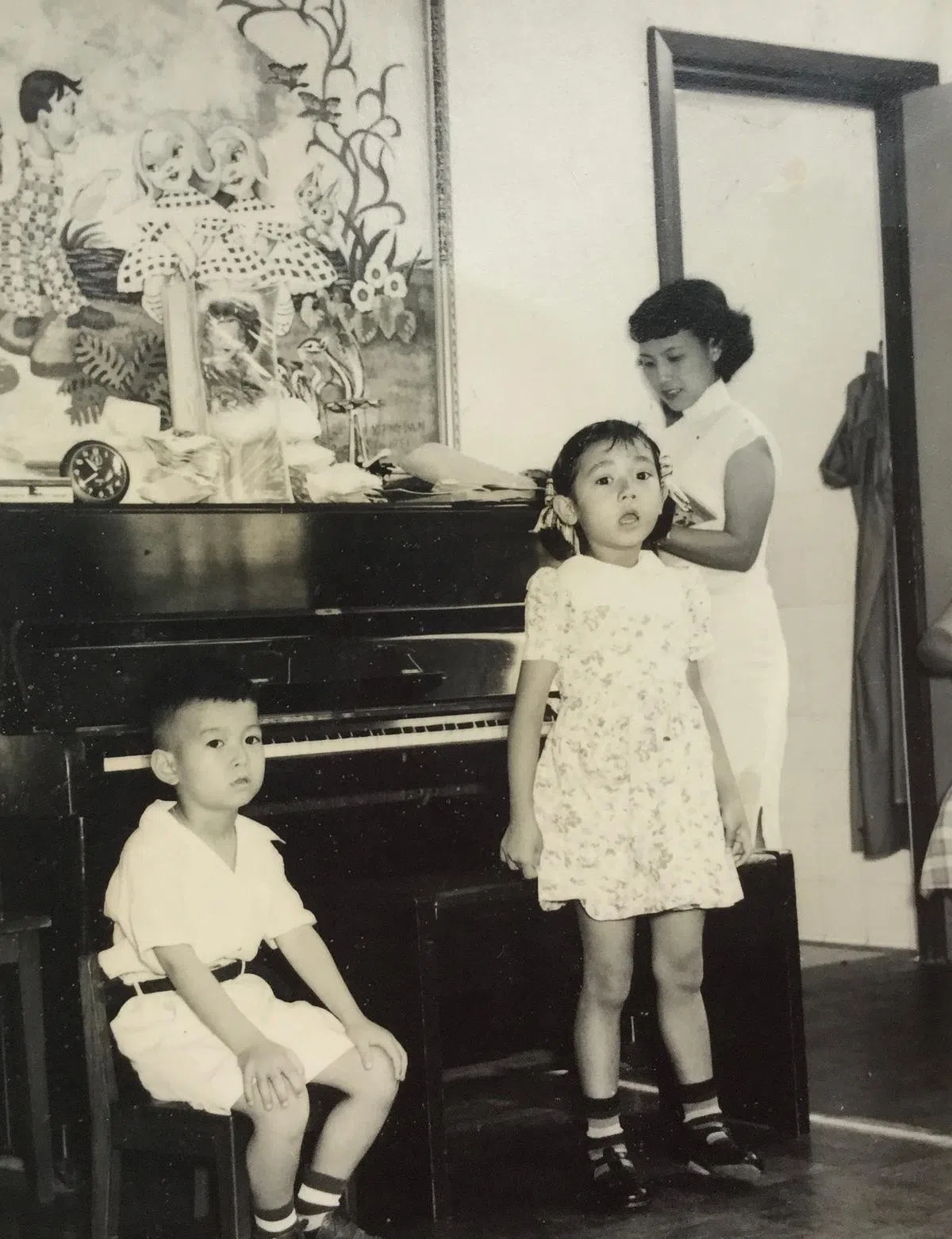 叶丽仪5岁时唱歌的样子。（叶丽仪提供）