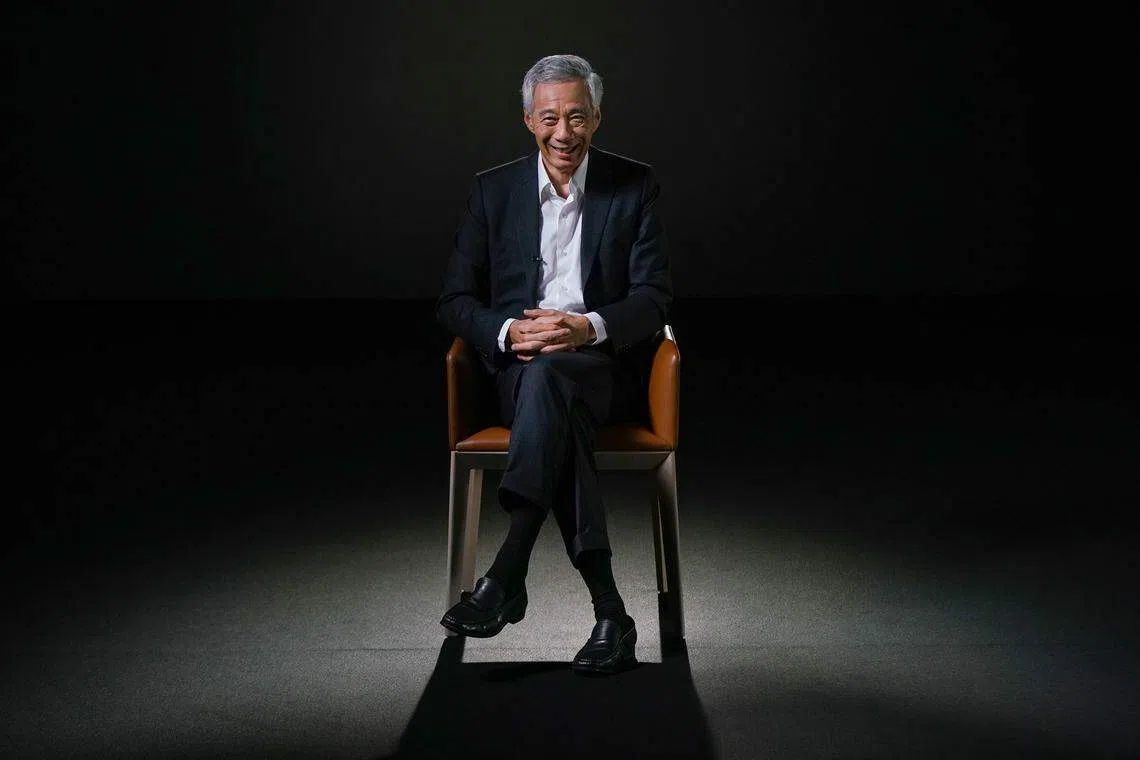 李总理日前就储备金课题接受英语新闻频道CNA专访，节目星期三（8月16日）播出。（通讯及新闻部提供）