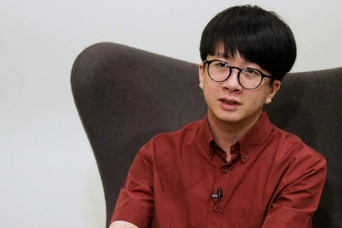 苏永胜不愿对任何朋友提起自己内心的困境，更不愿向家人倾诉。（视频截图）