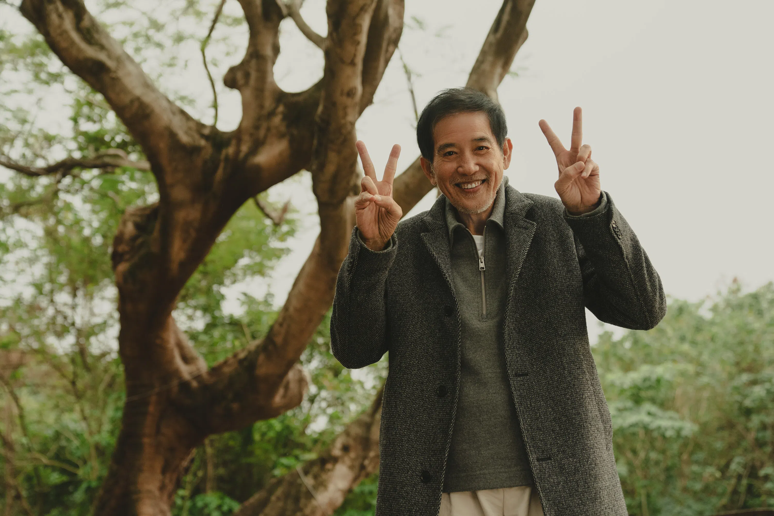 秦汉饰演一名言行超脱常理，充满奇想的老爸。（Netflix提供）