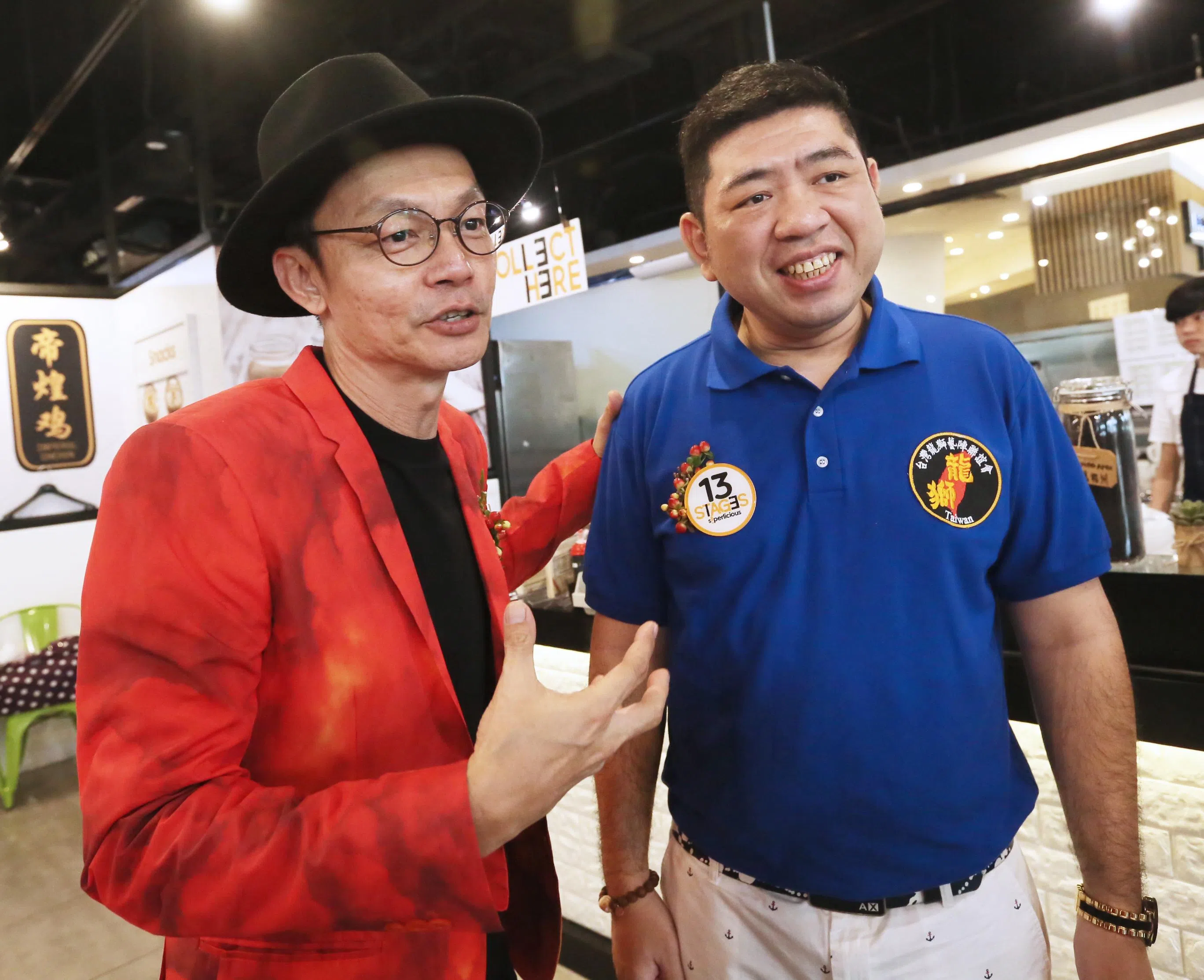 李国煌（左）和Nono是多年好友，李国煌2017年开餐馆时，Nono受邀出席开幕礼。（档案照）