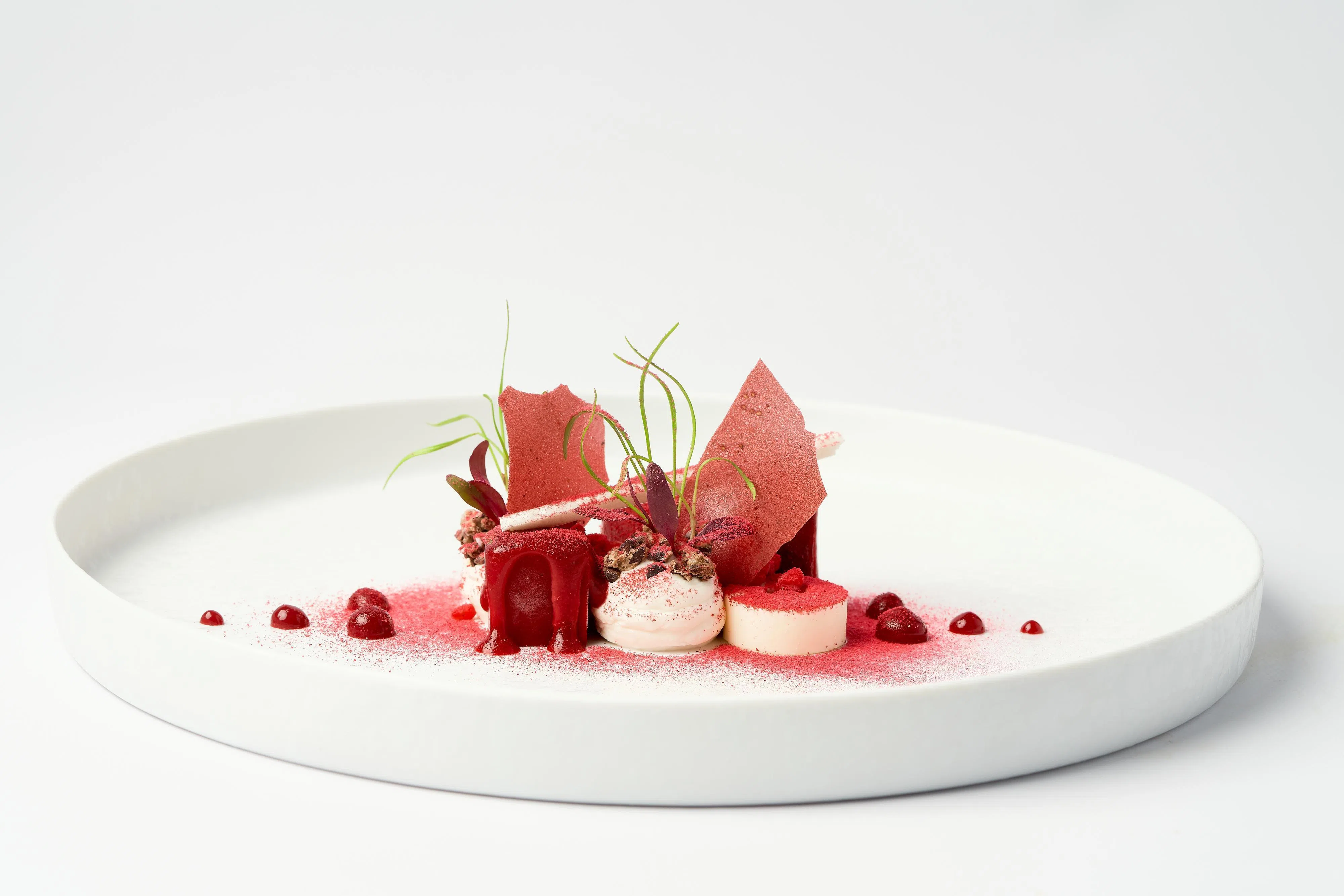 Glicine餐馆的招牌甜点覆盆子芝士蛋糕。（酒店提供）