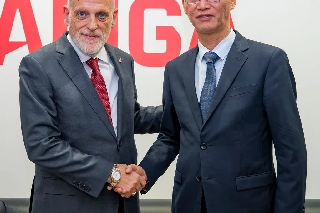 西甲主席会见中国大使：盼个别事件不损合作成果
