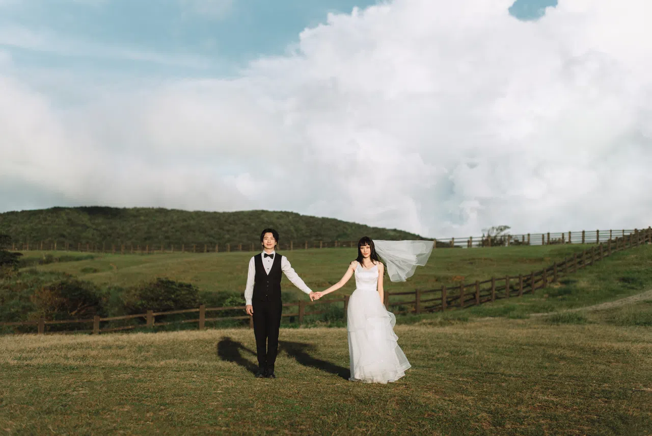 文慧如和张暐弘是大学同学。（华研国际提供）