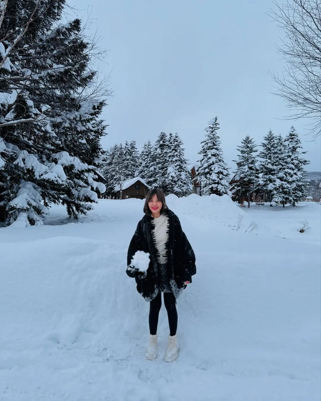 郑惠玉到北海道欣赏雪景和滑雪。（取自郑惠玉IG）