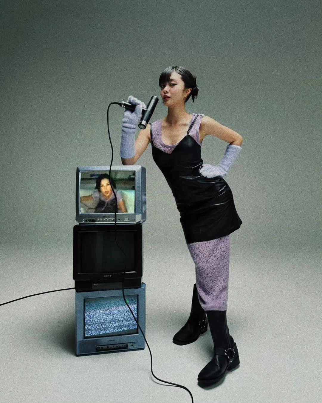 黄暄婷复制1999年原版MV中出现的造型。（取自黄暄婷IG）