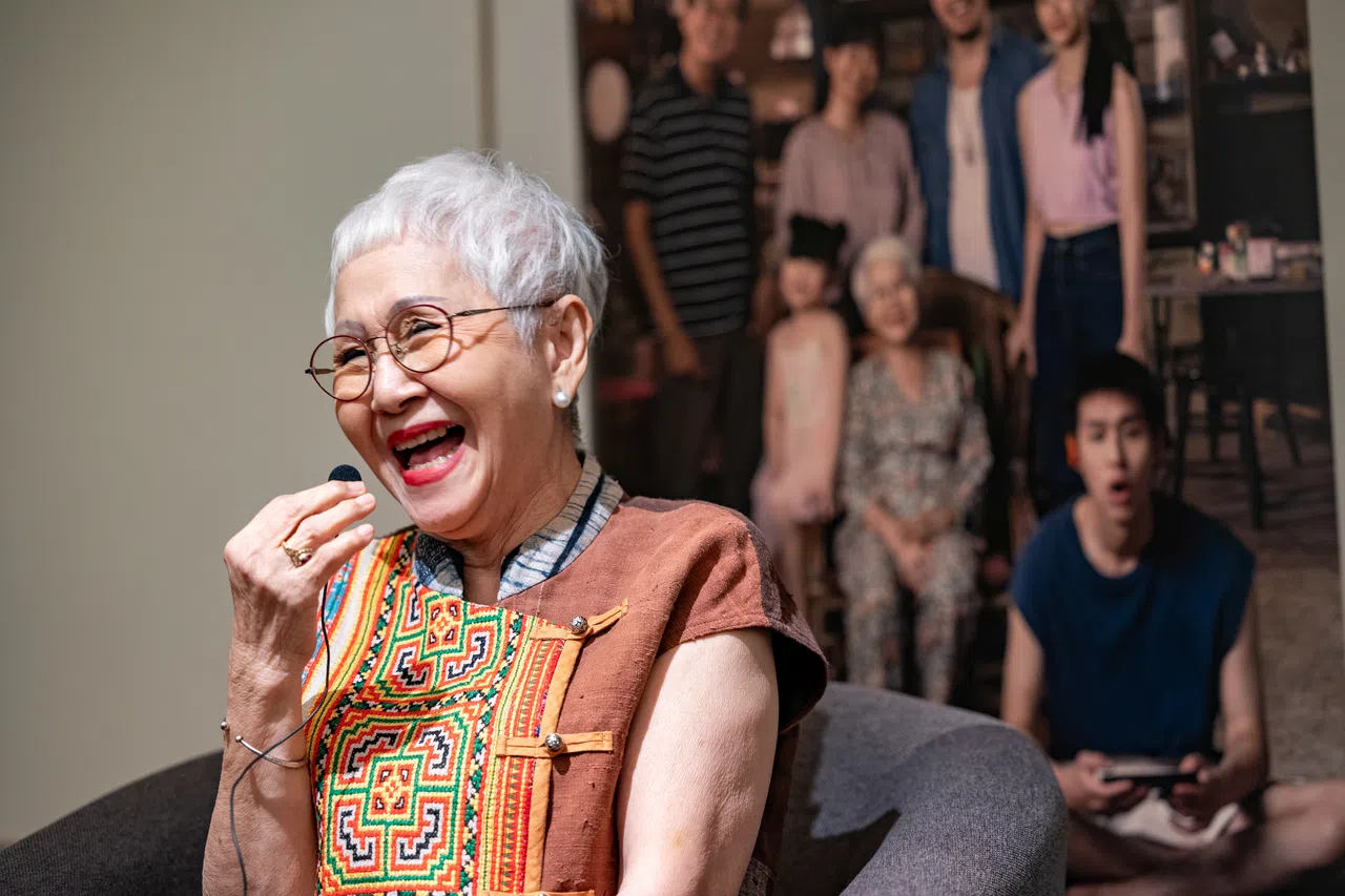 “潮嫲”Taew说自己知道韩女团BLACKPINK。（关俊威摄）