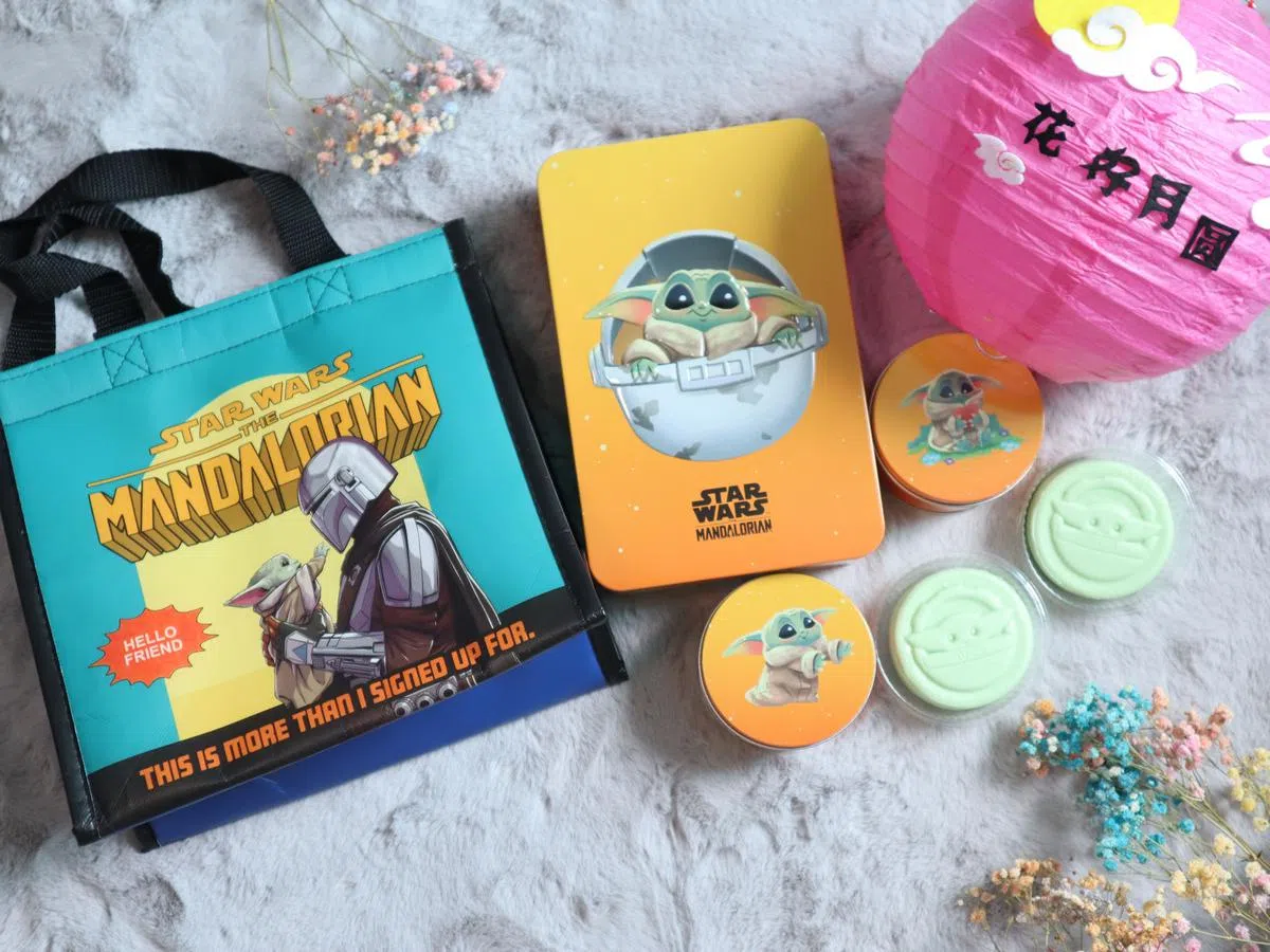 最爱饼家（Home's Favourite）今年推出曼达洛人（The Mandalorian）珍藏系列月饼。