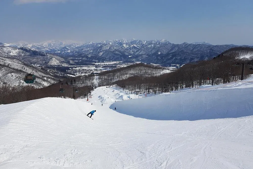 两港人日本遇山难 一人死亡一人获救