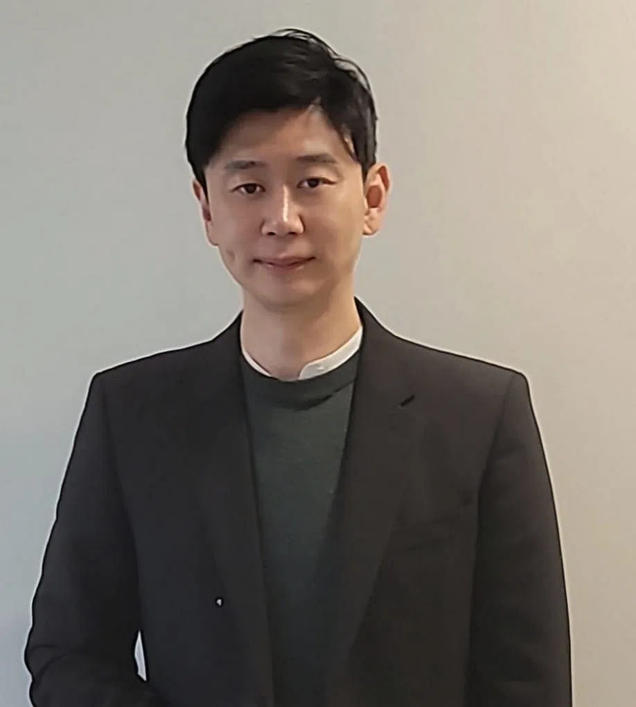 李晋泽指出，韩国乐坛竞争激烈，但只要才艺出众，仍有机会被发掘。（受访者提供）