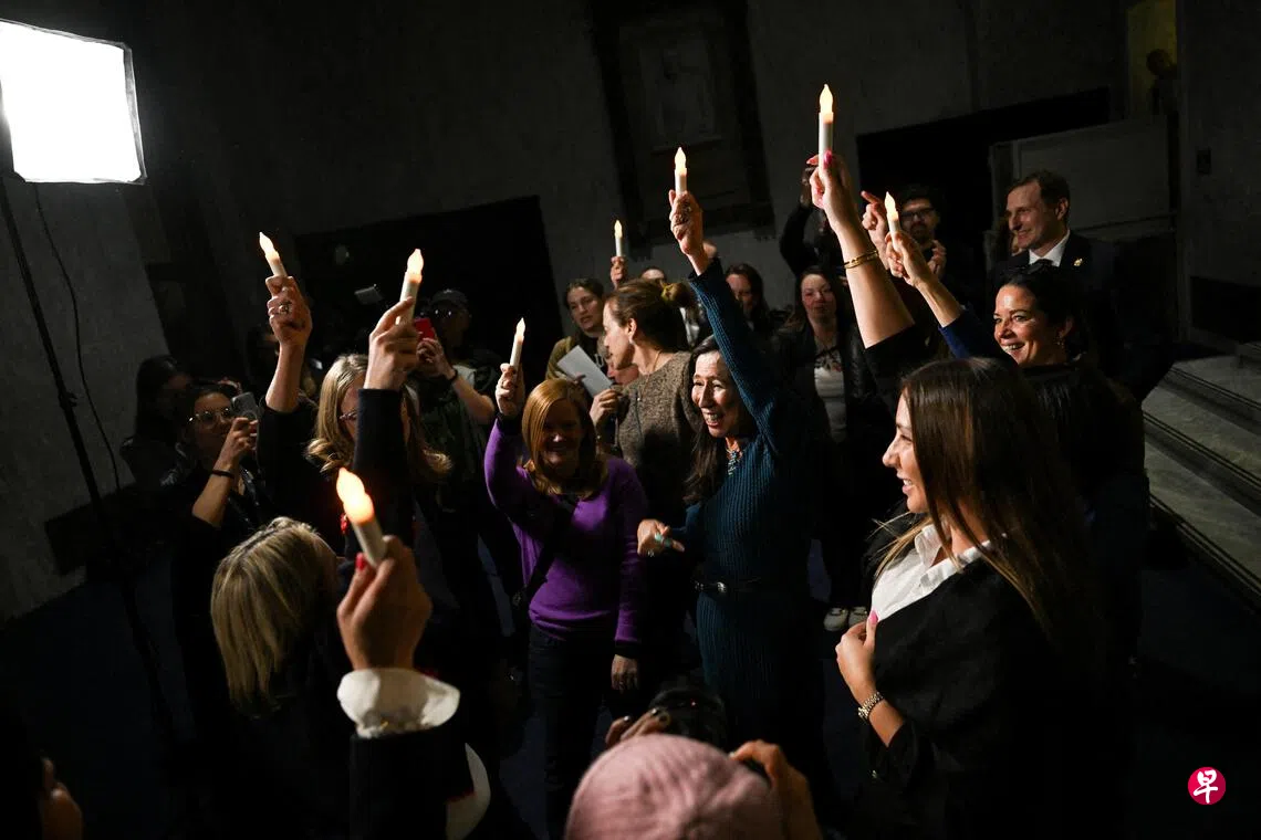 美众参两院通过法案指示司法部公开爱泼斯坦档案| 联合早报