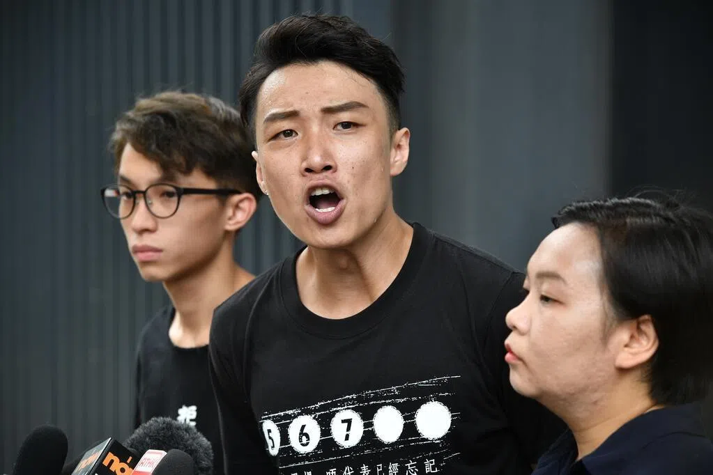 日媒：港民运人士岑子杰入境日本被审查逾20小时