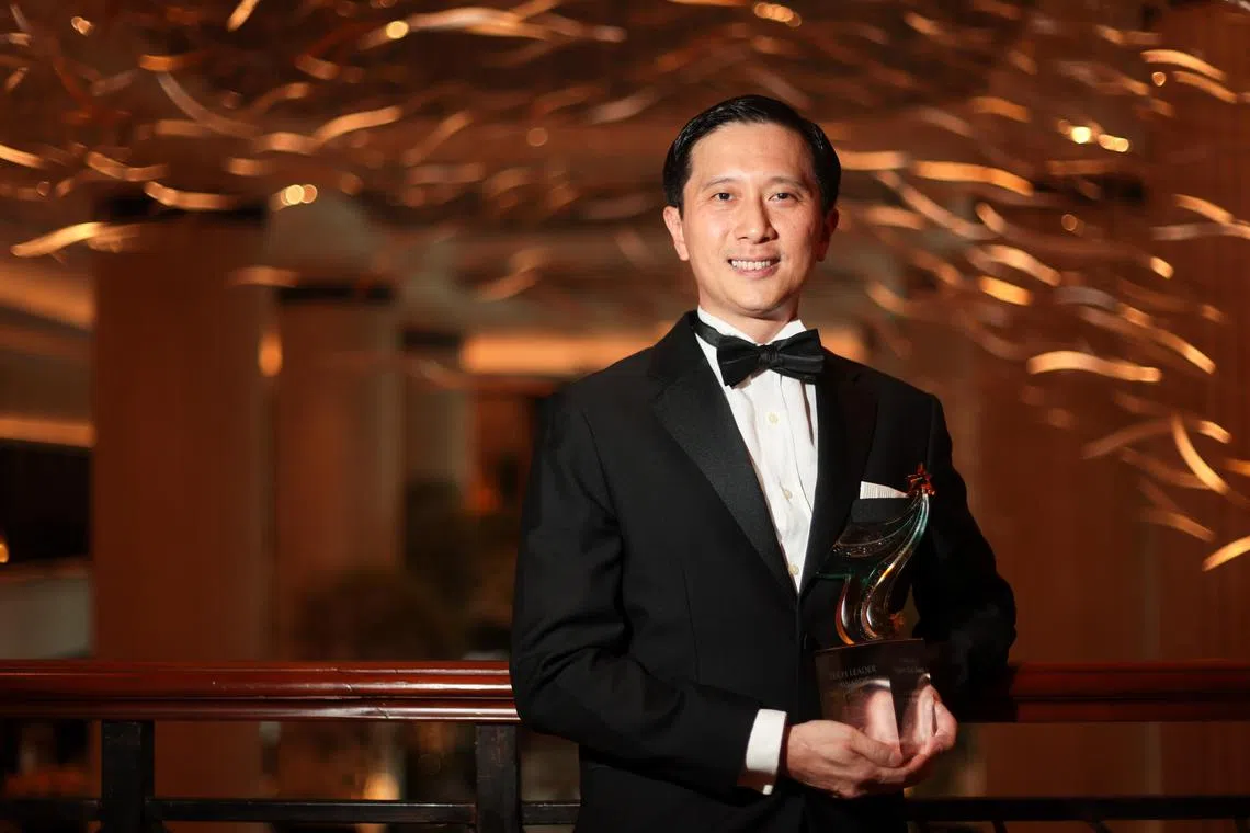 严居渊客座教授自学科技，如今大力推广人工智能在医疗的运用。（张俊杰摄）