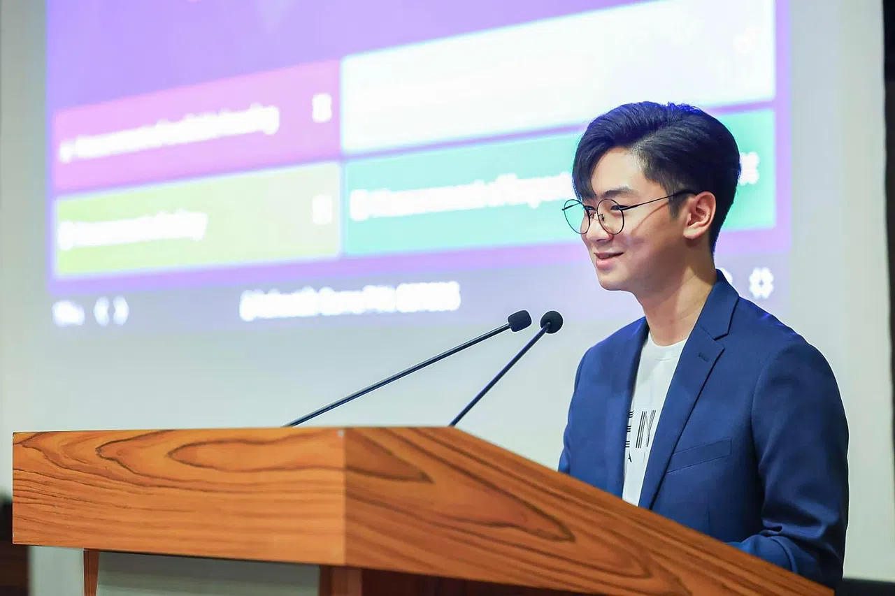 杨钦凯参与首届青年咨询委员会两年， 与其他成员为理工学院、初级学院和大学等高等学府学生举行了几场活动和对话会。（民情组提供）