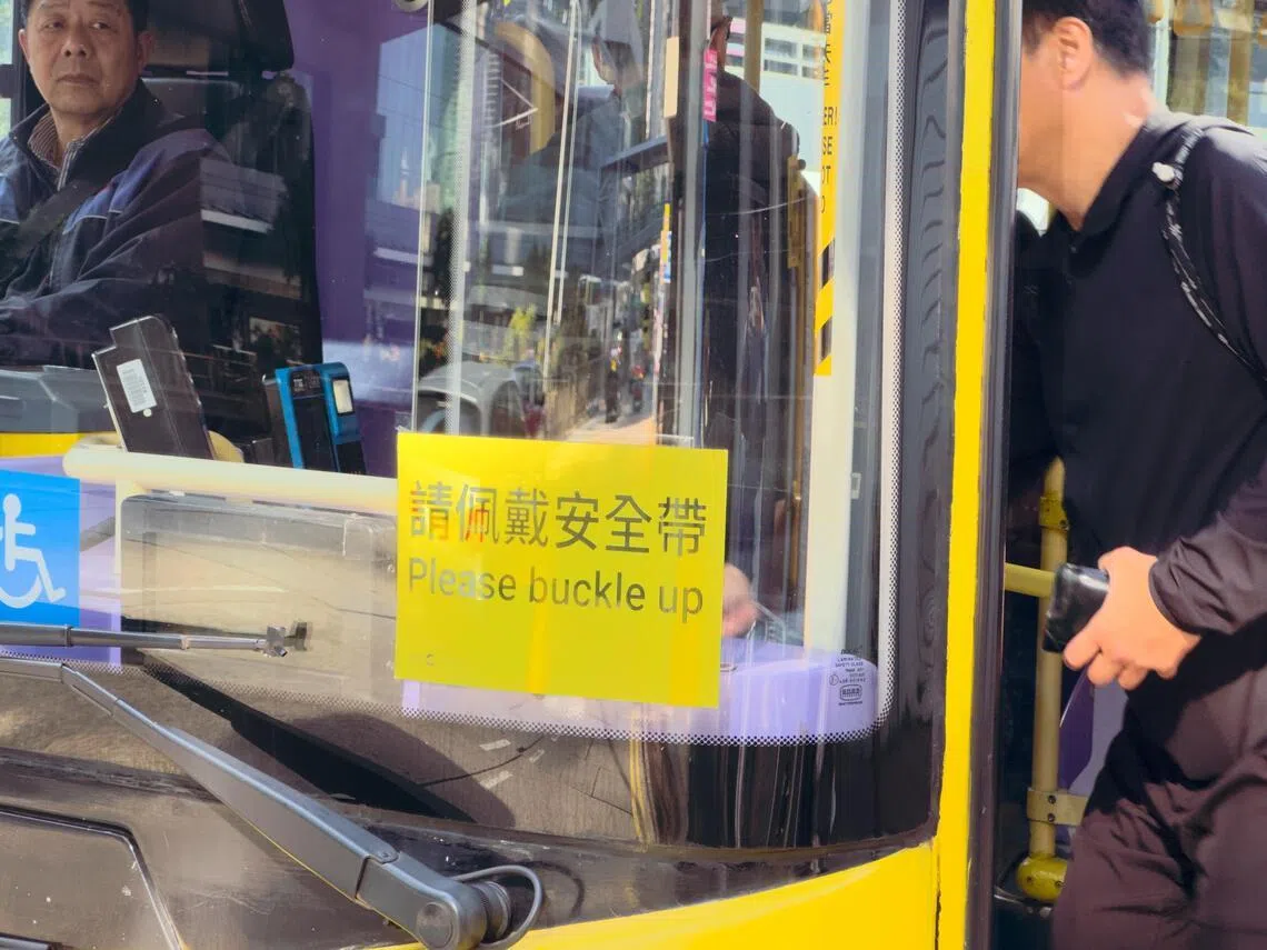 香港公共交通强制佩戴安全带新例生效