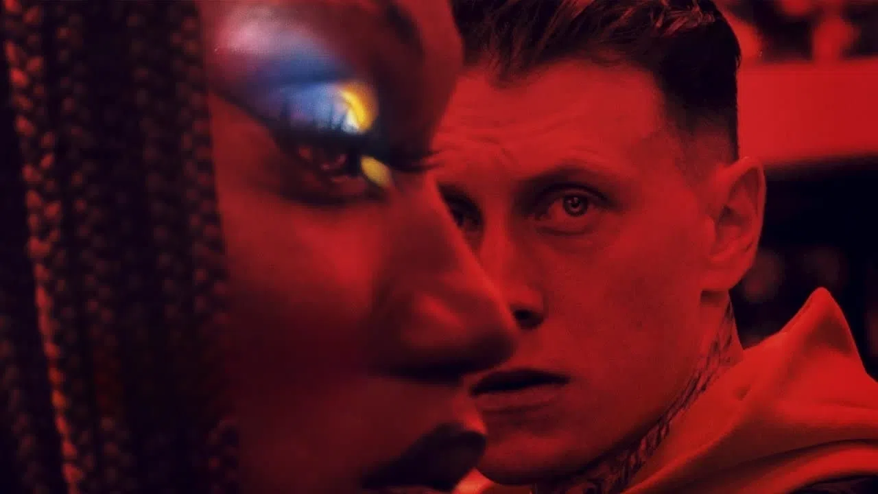 在这次粉红银幕电影节放映的“Femme”，由新加坡导演吴春平携手英国导演萨姆·H·弗里曼拍摄。（The Projector提供）