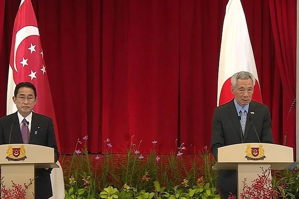 新日两国将讨论更新自贸协定和加强航班连接