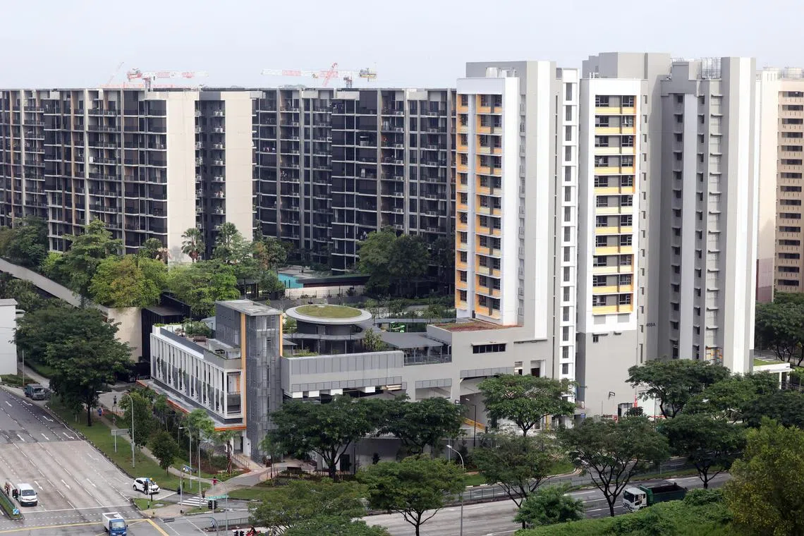 首个社区关爱组屋项目坐落在武吉巴督西9道和武吉巴督41街的交界处。（邝启聪摄）