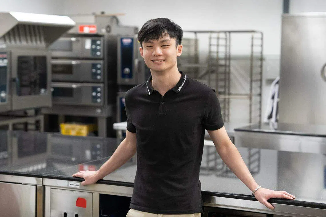 赵治贤今年将回母校工艺教育学院进修烹饪技术与餐厅管理专业文凭，他对政府给予工教院校友的升学支持表示欢迎。（财政部提供）