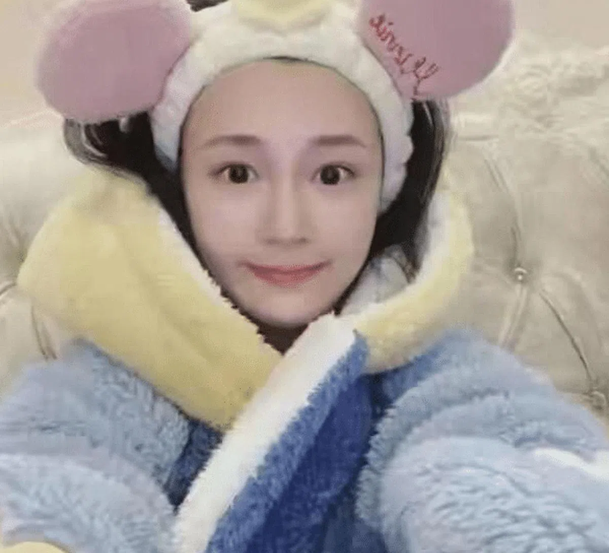 陈昱霖被吴秀波送进监牢，月初出狱，再上社交媒体。（微博）