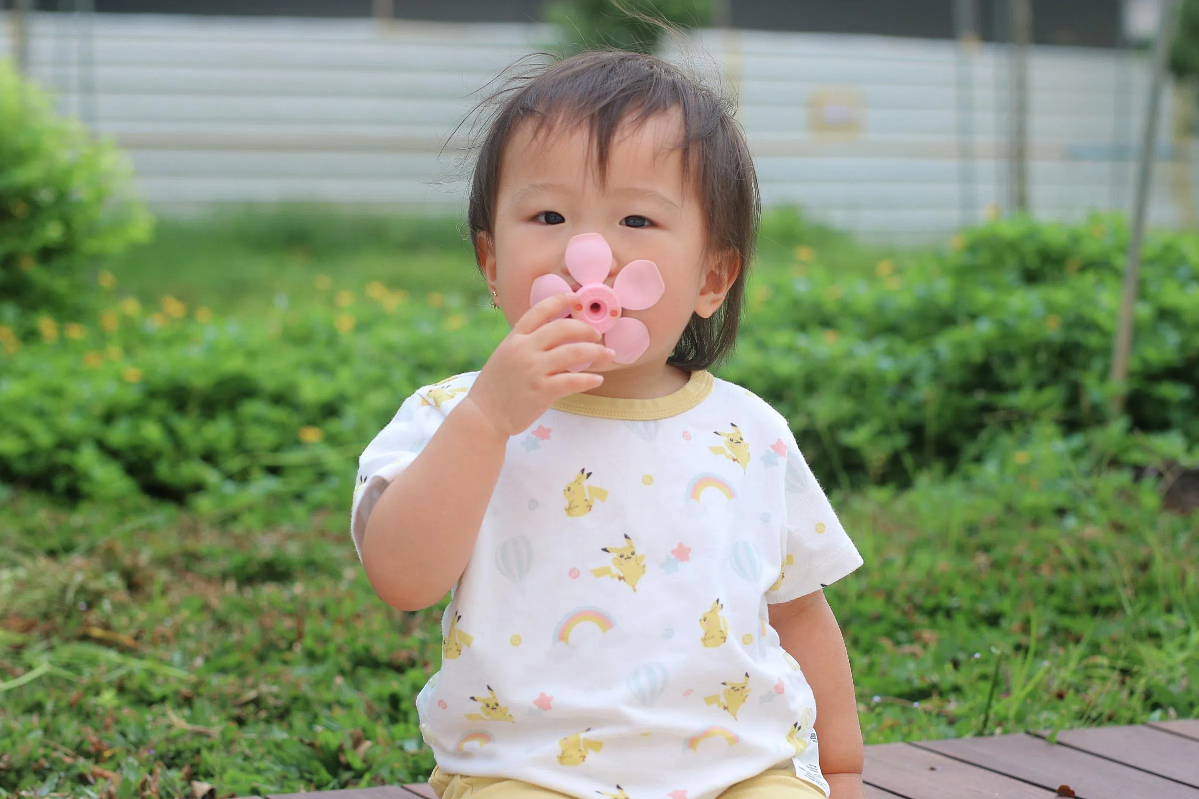 邱柏衡设计的奶嘴得到女儿的欢心，给予他信心推出这款奶嘴。（受访者提供）