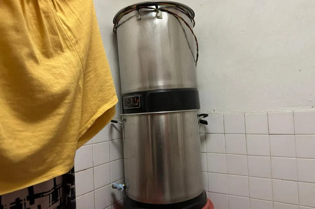 当局扫荡漏税酒逮捕四人 妇女涉家中酿酒售卖