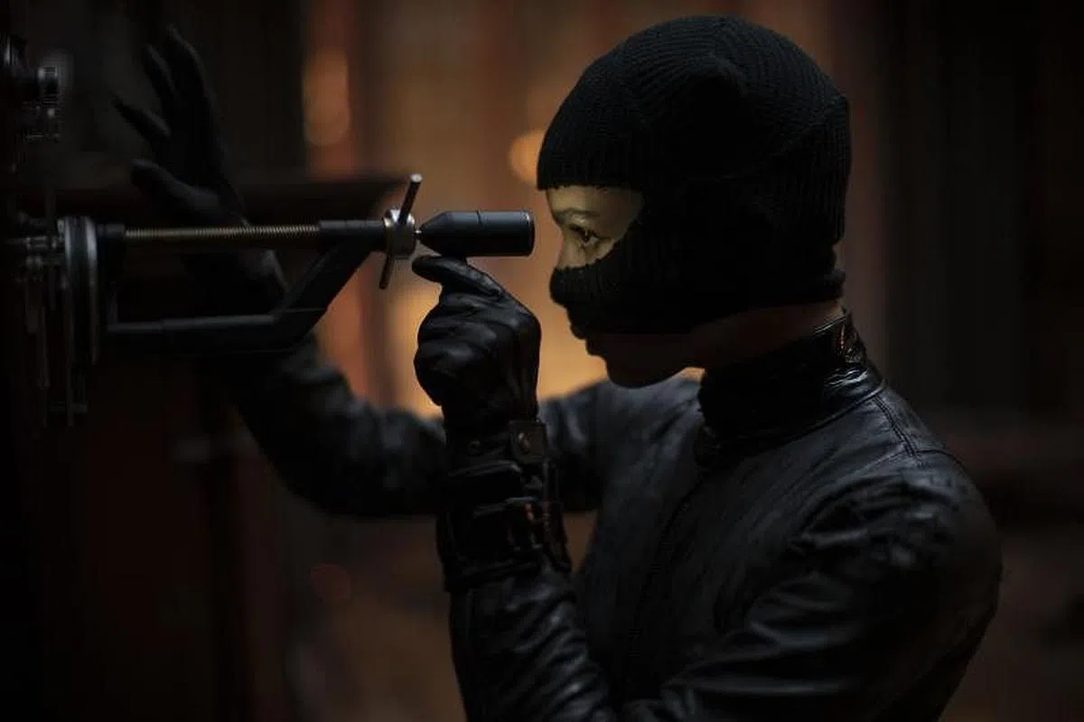 佐伊克拉维茨在《蝙蝠侠》演出“猫女”。（华纳电影提供）