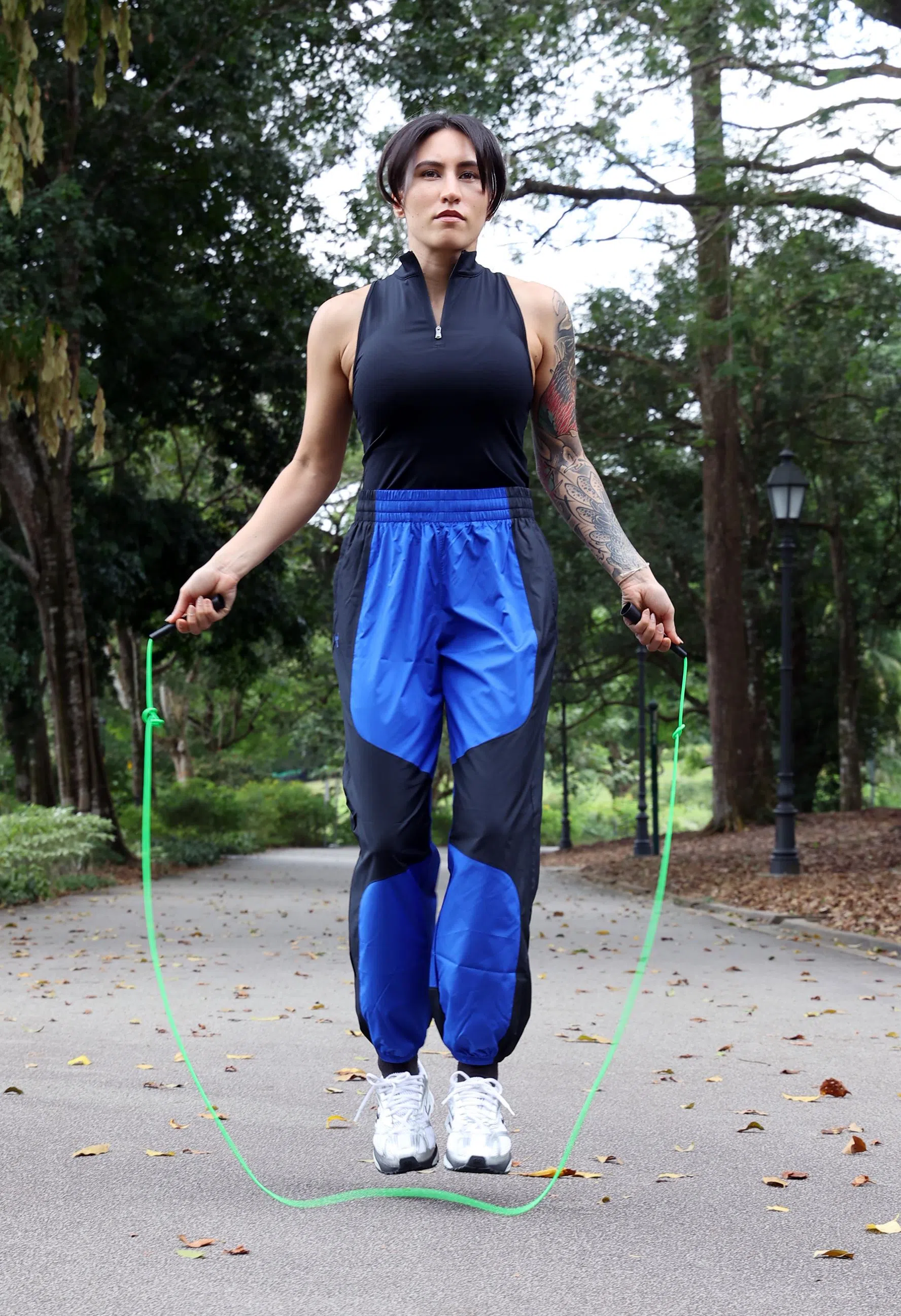 柯尔斯蒂建议忙于学业或工作的人，善用零碎时间做间歇跑或跳绳，并结合基础核心训练。（萧紫薇摄）