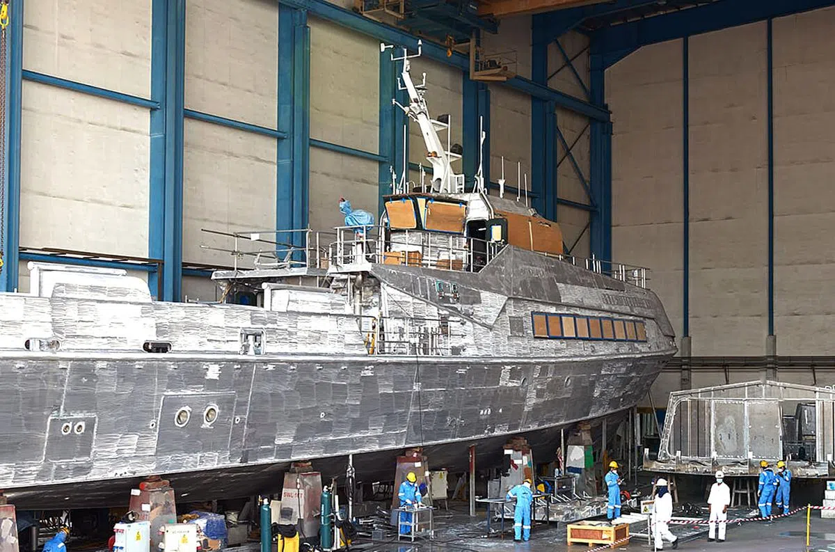 企鹅国际是全球建造最多的20至50米长纯铝制船舶的厂商，在我国大士和印尼峇淡岛都设有船厂。（图／新报业媒体）