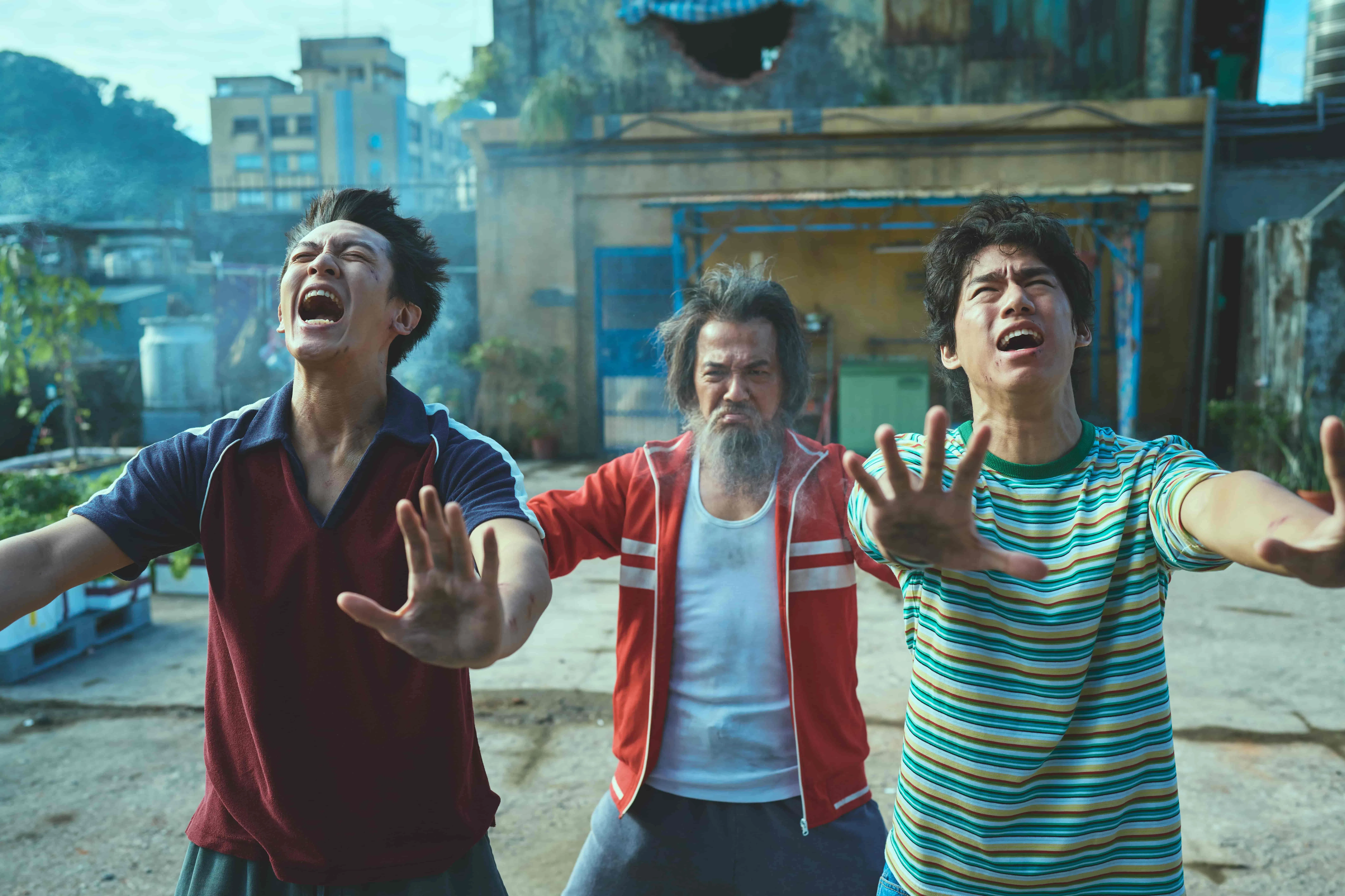 戴立忍（中）在片中收柯震东（左）和朱轩洋为徒。（Clover Films提供）