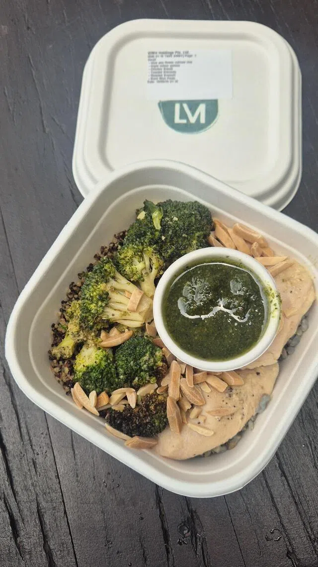 健康碗食卖相朴素。（陈爱薇摄）