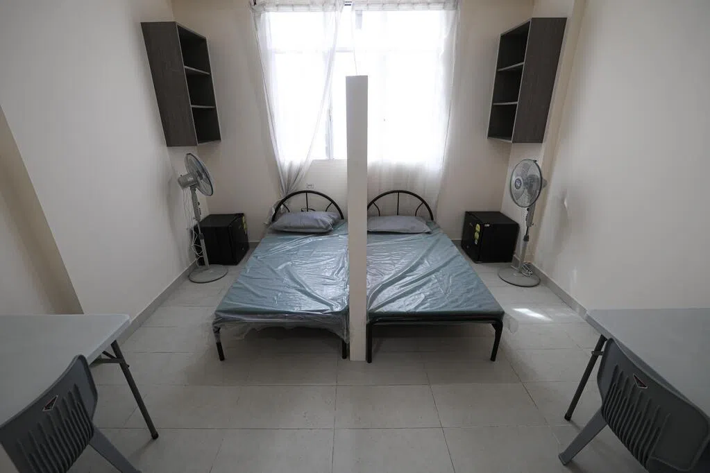 政府与运营者合作 提升庇护所设施更好照顾露宿者 