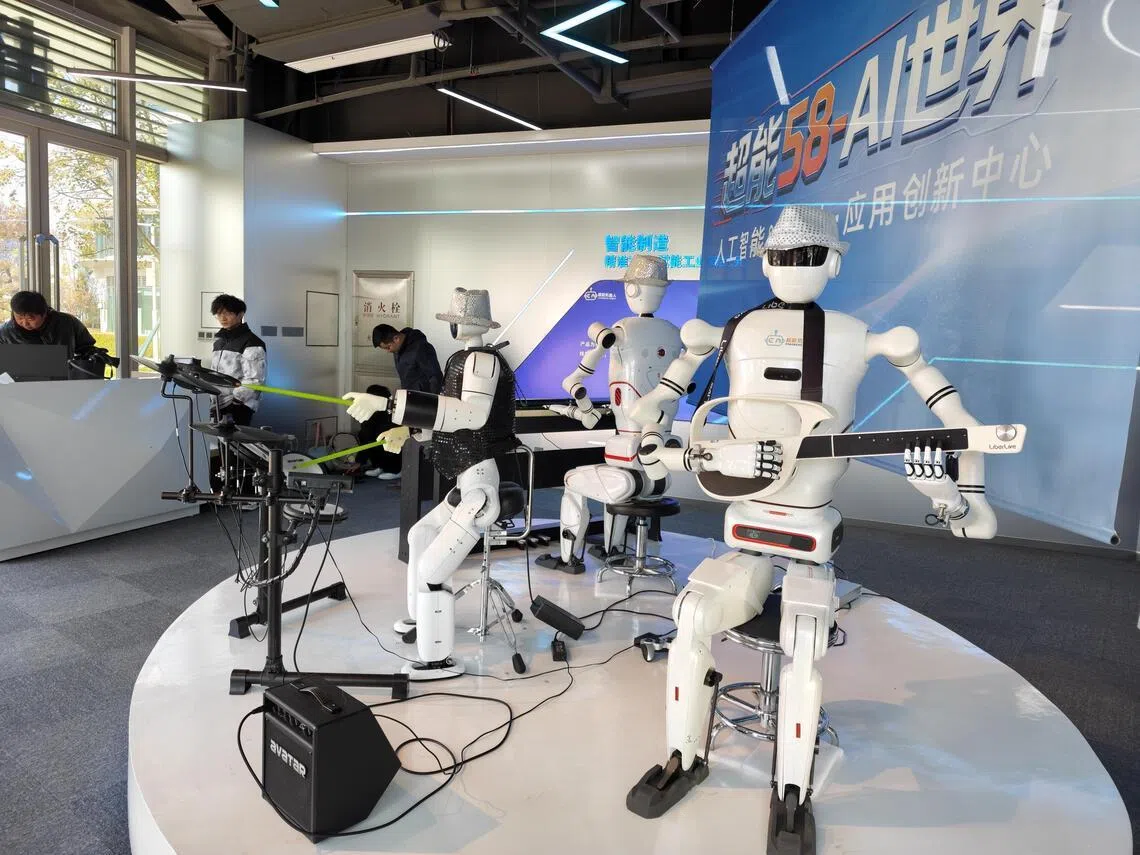 突破量产瓶颈 中国人形机器人关节自动化投产