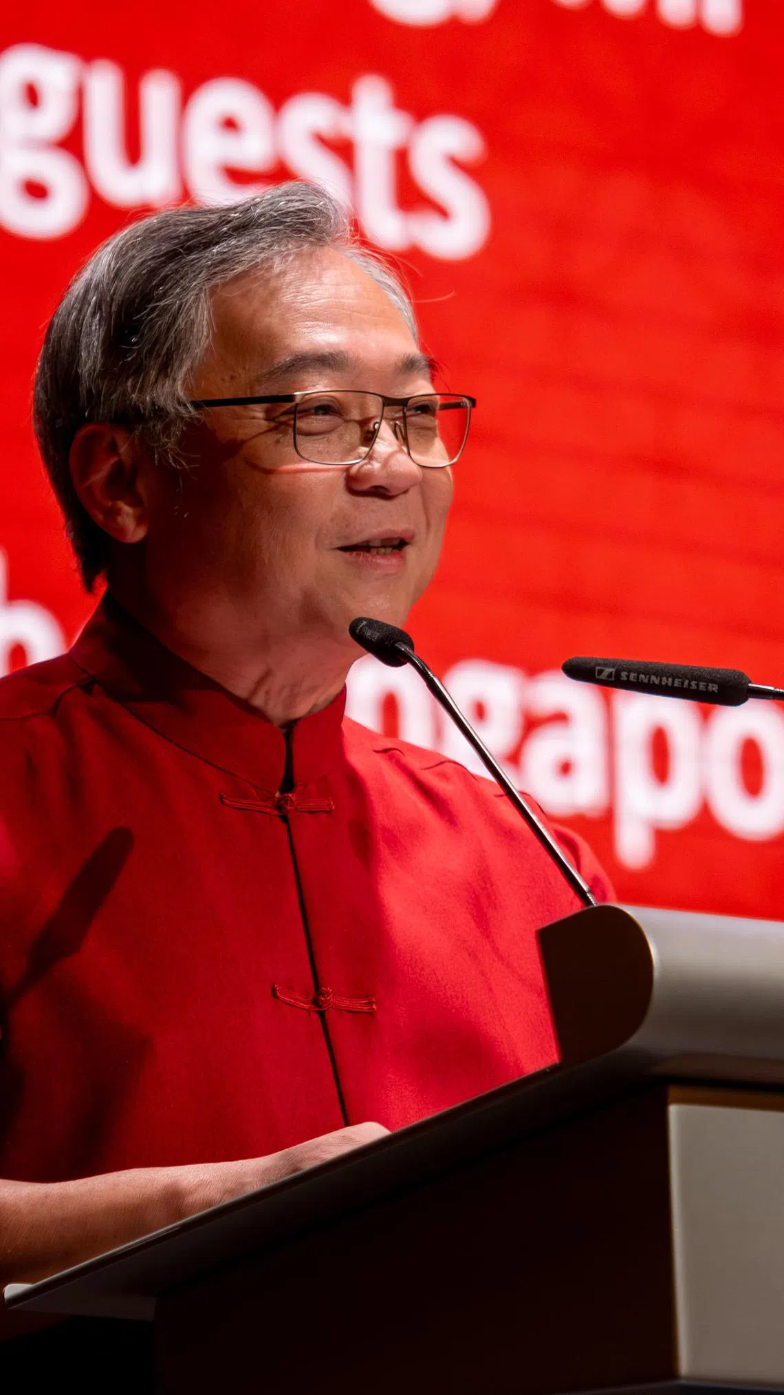 颜金勇认为，美国新任政府在贸易政策上的立场，给经济环境带来较大不确定性。（新加坡中华总商会提供）