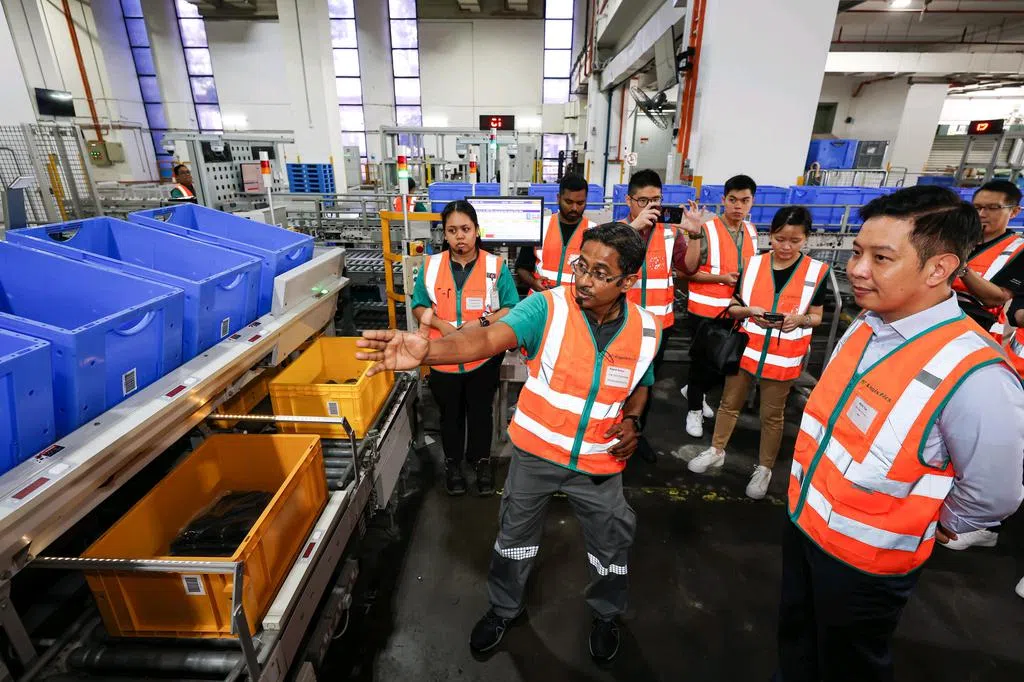 陈圣辉：我国继续支持物流业自动化 巩固贸易枢纽地位