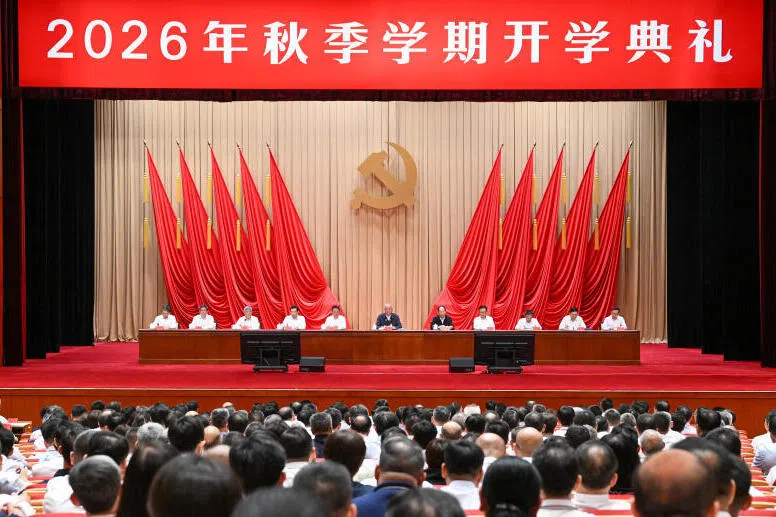 蔡奇：正确看待当前经济形势 强信心稳预期