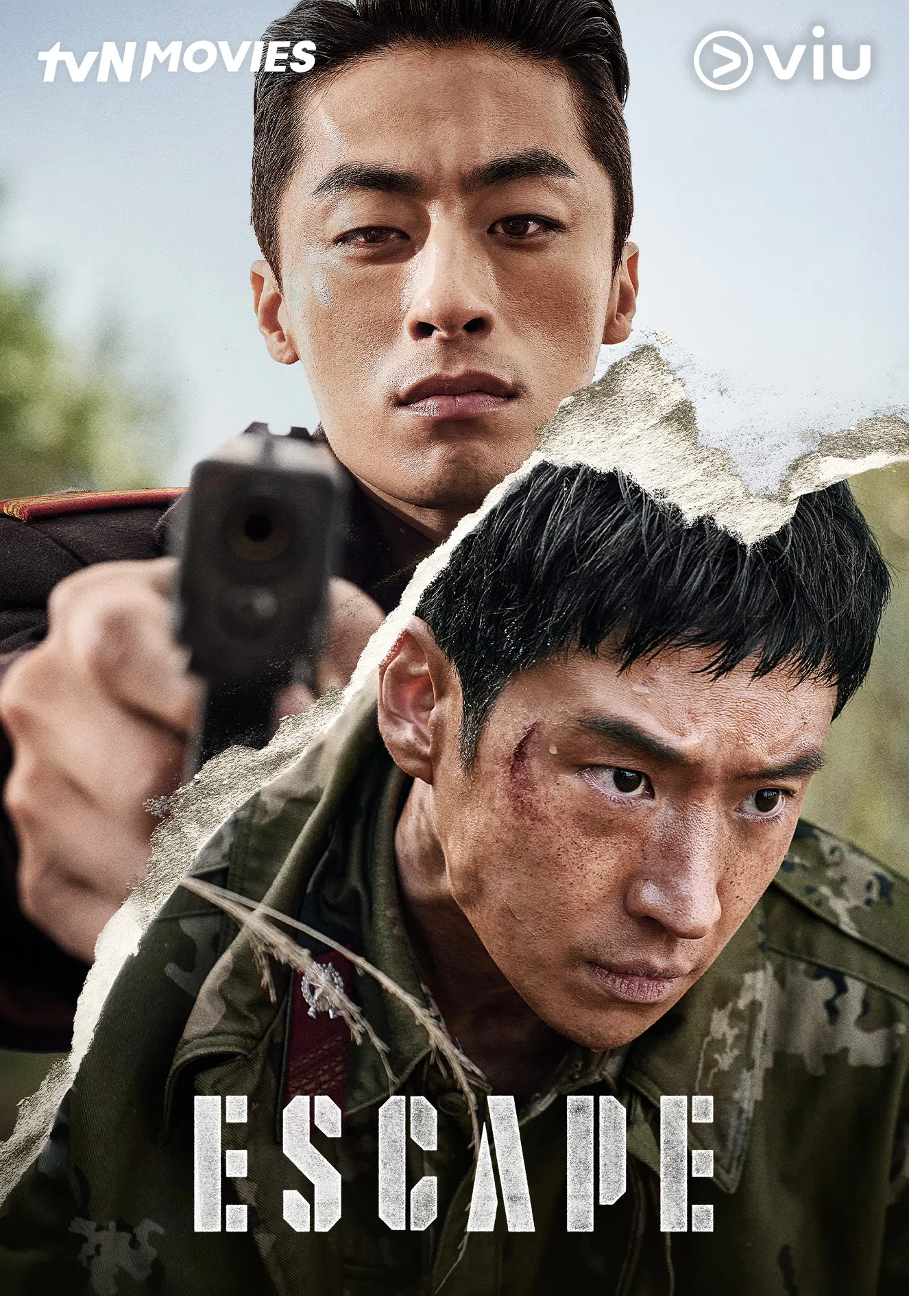 李帝勋（下）和具教焕展开追逐战。（Viu提供）