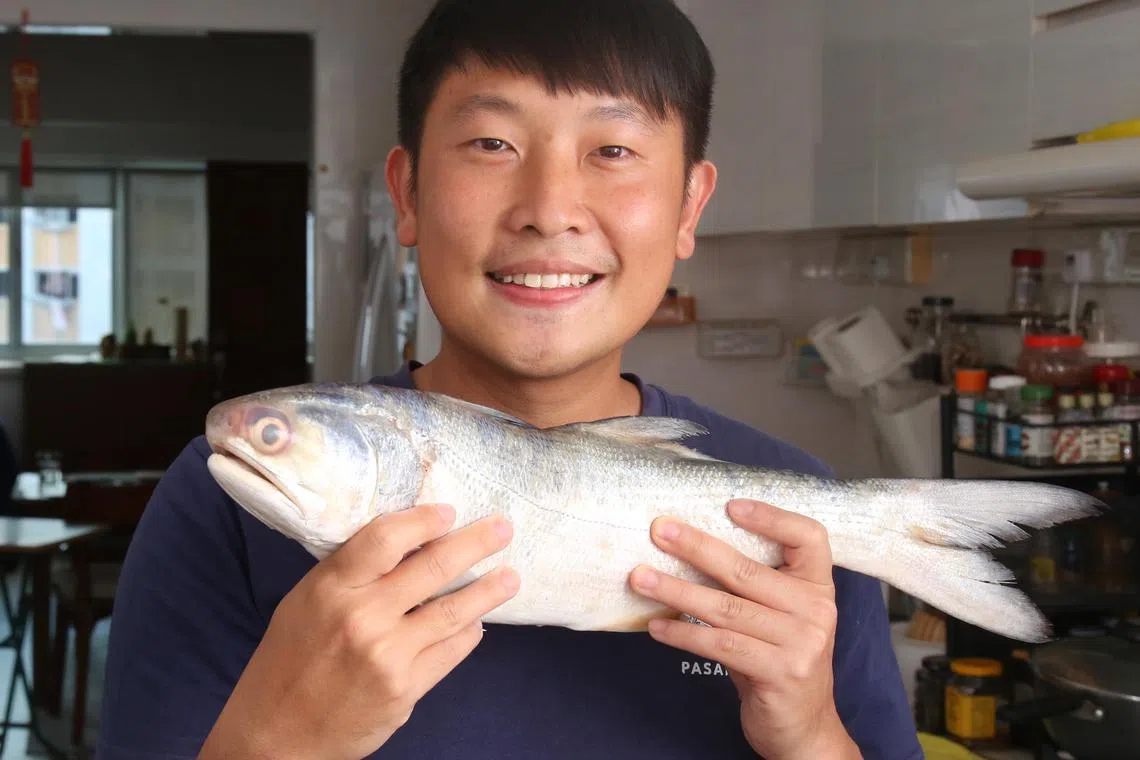 “Pasarfish”联合创办人陆勇义建议选购较平价又更可持续的午鱼顺。（特约陈福洲摄）